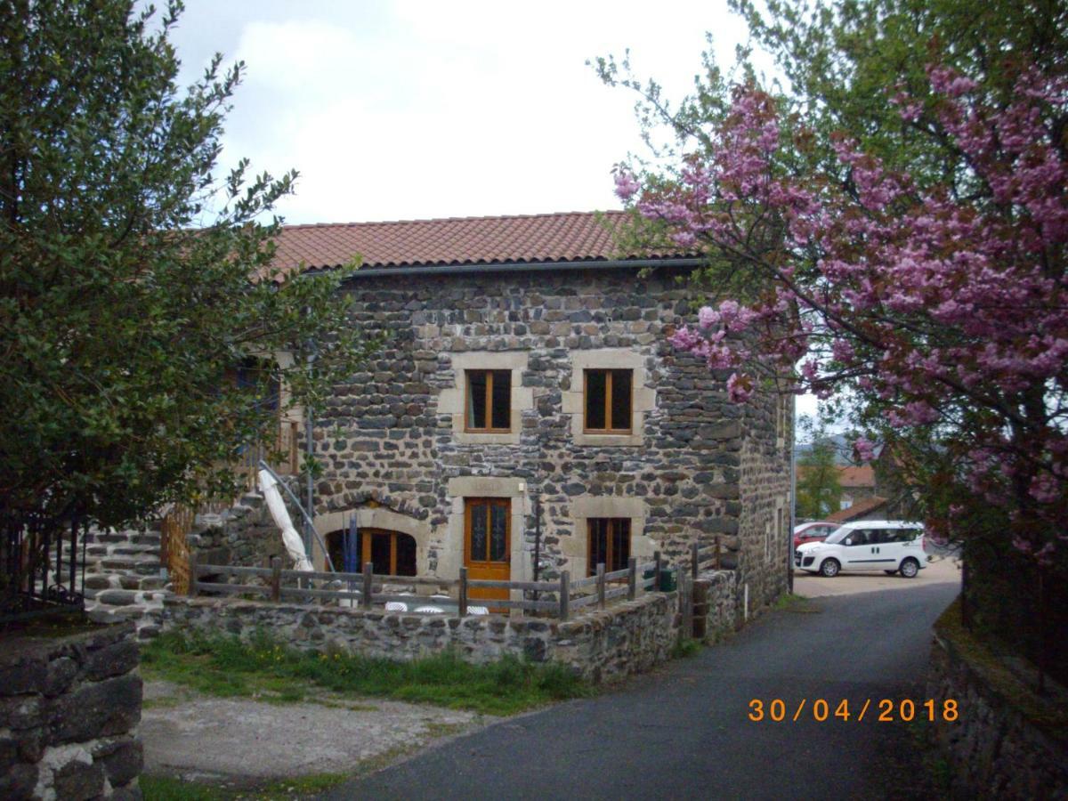 Maison Mouilhade Chaspuzac Exterior foto